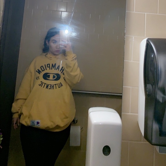 Meet your Posher, Star - Picture 5 of 8